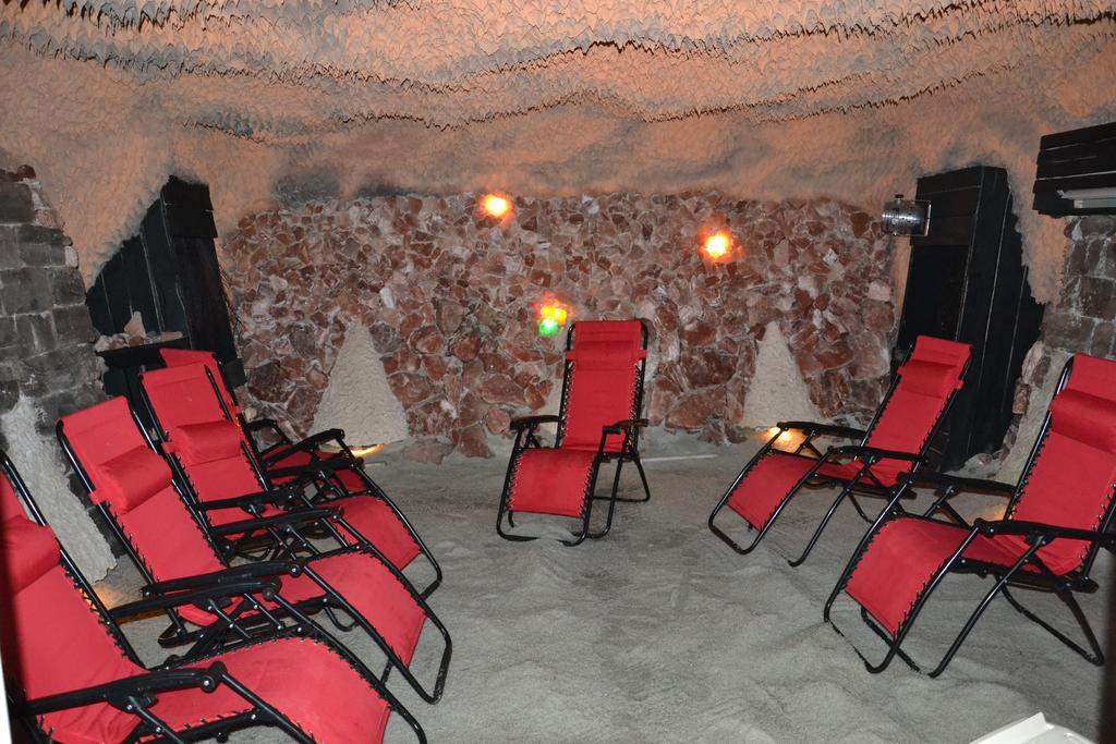 Hotel Solpark Kleszczów Eksteriør bilde